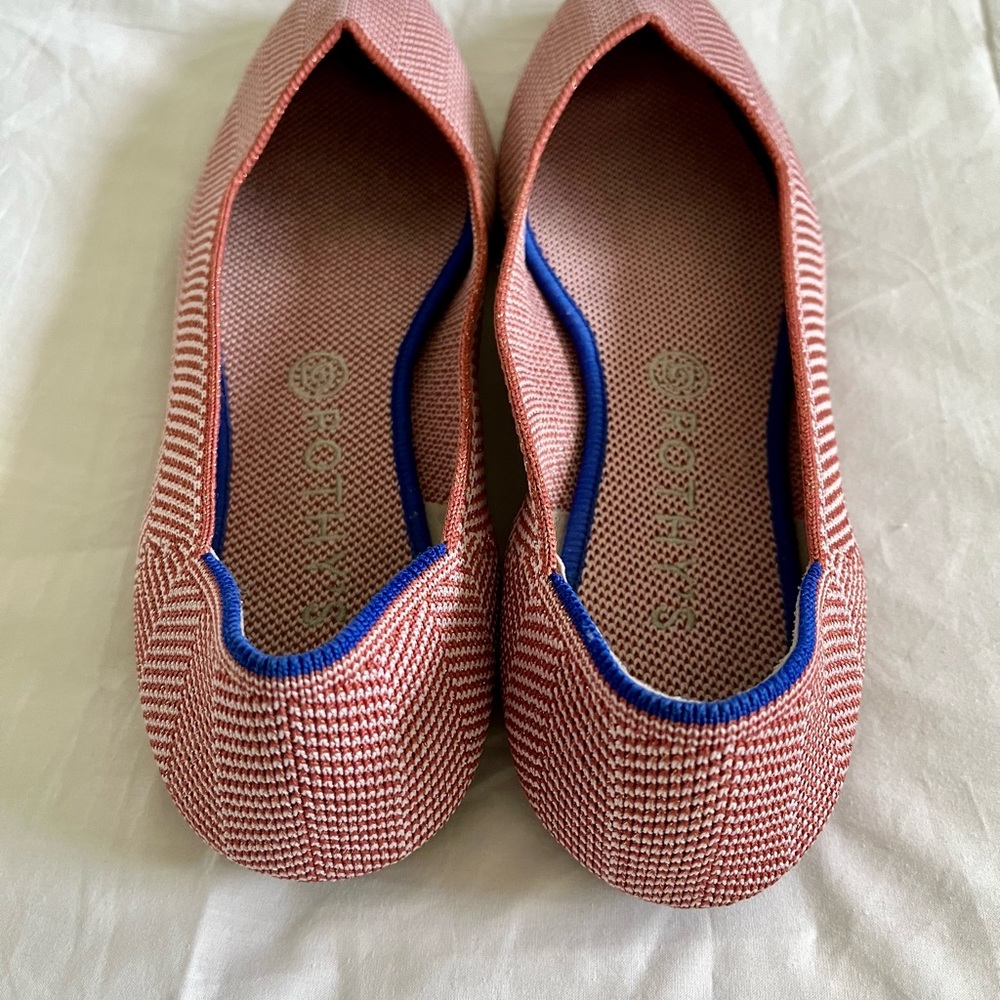 Rothy’s rose PINK herringbone pointed-toe flats. Size 10.5. No longer available.